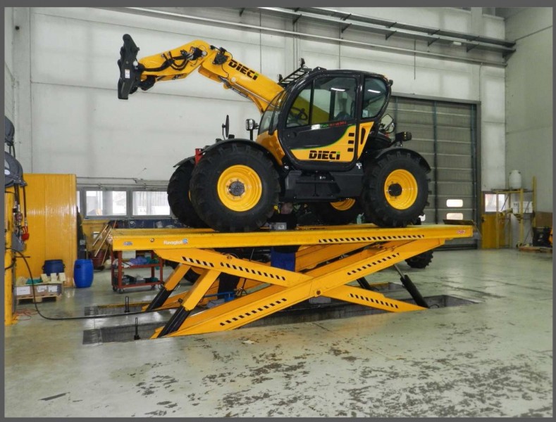 RAV Super Scissors Lifts with capacities from 20,000lbs thru 125,000lbs.