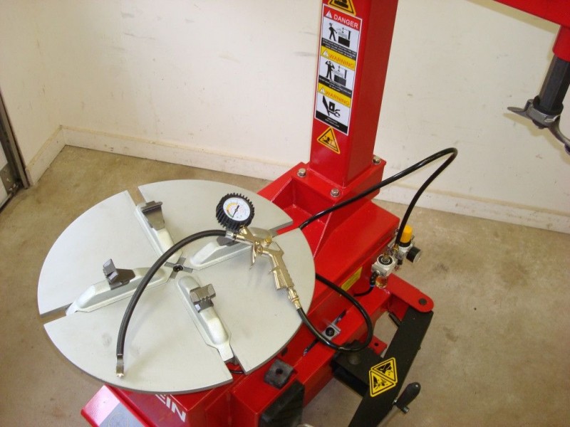 Hollstein Light duty Changer